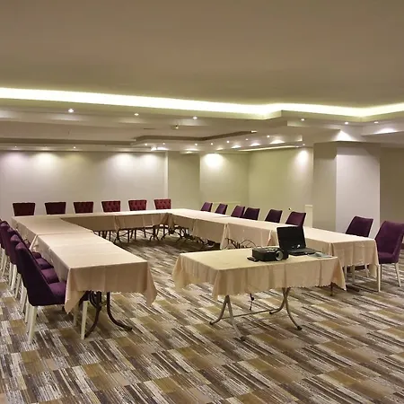 Gold Hotel