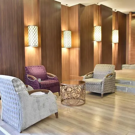 Gold Hotel